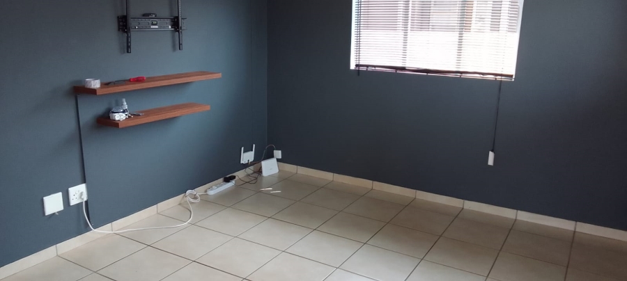 3 Bedroom Property for Sale in Waterkloof Hill Estate North West